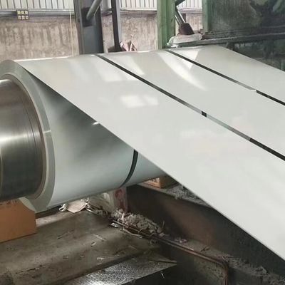 Αγορά DX51D προβερνικωμένη σπείρα άσπρο Ral χάλυβα χρώματος 9003 9016 λουρίδες Ppgi ηλεκτρονική κατασκευή